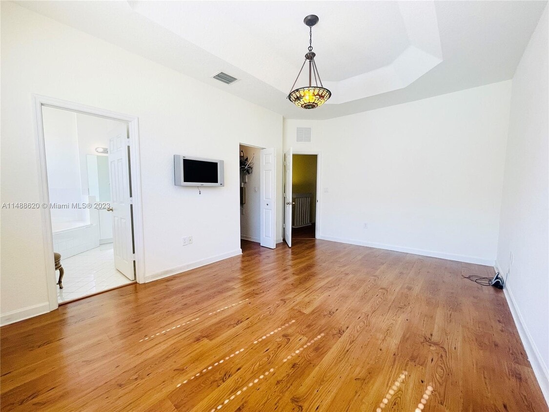 Foto del edificio - 12852 SW 133rd Ter