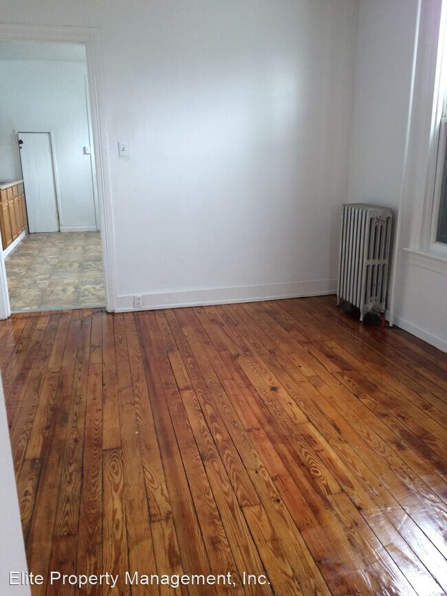 Building Photo - 3 br, 1 bath House - 257 S. Belvidere Ave.