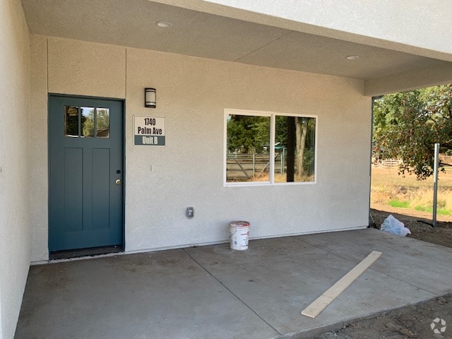 Building Photo - 1740 Palm Ave