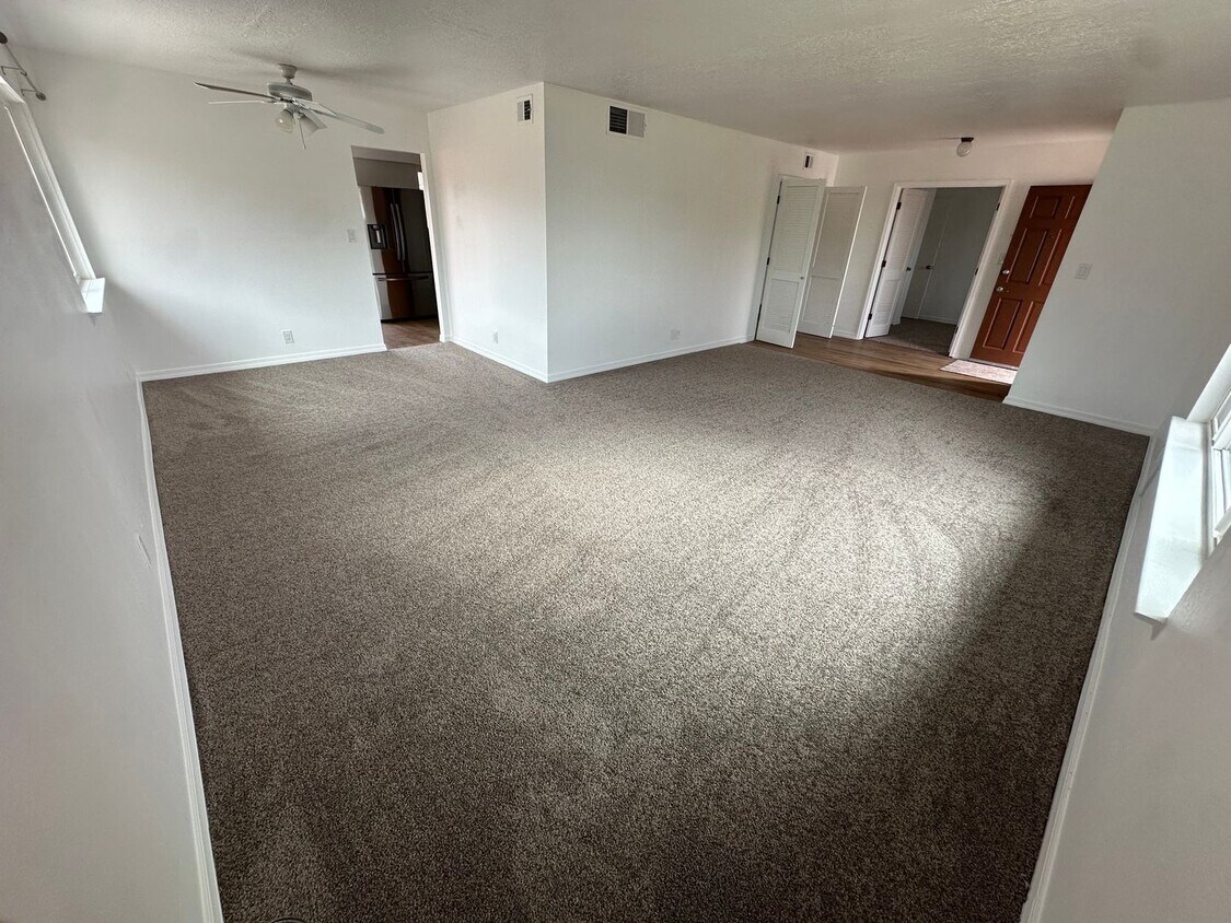 Foto del edificio - 5708 Tioga Rd NW