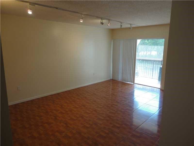 455 S Pine Island Rd, Plantation, FL 33324 Condo for Rent in