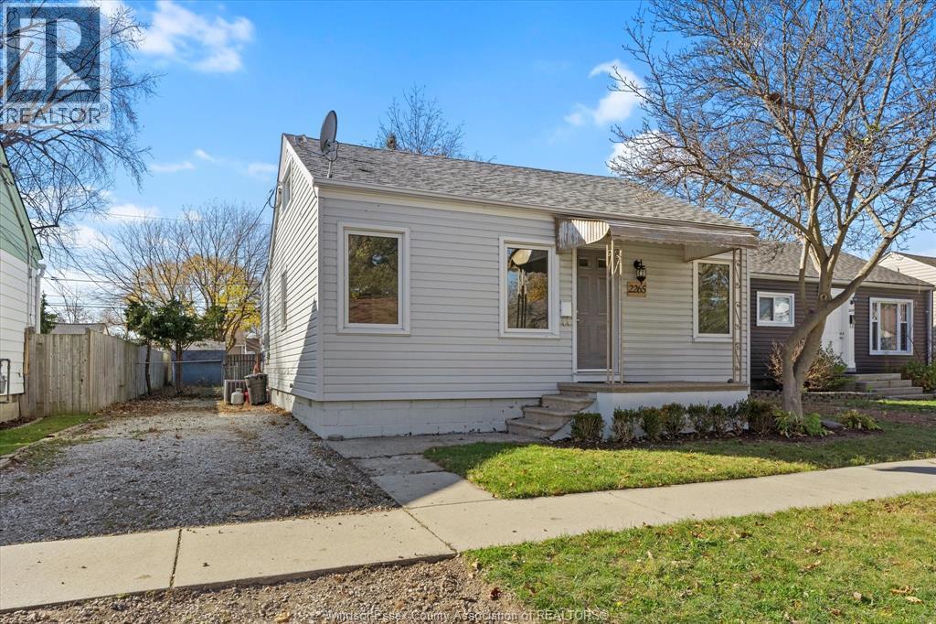 Photo principale - 2265 Elsmere Ave