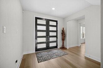 Building Photo - 7306 Pecan Brk Ln