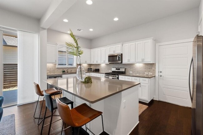 Photo - 1506 Arcilla Street Unit House