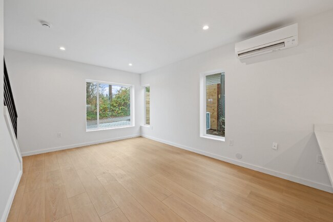 Foto del edificio - 7904 20th Ave SW