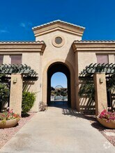 Building Photo - 16013 S Desert Foothills Pkwy