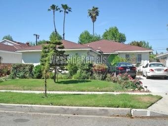 Primary Photo - 13137 Hartland St