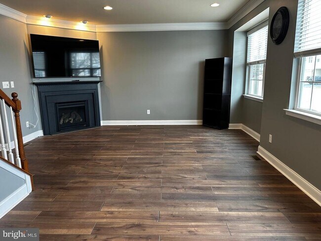 Foto del edificio - 2732 Shelburne Rd