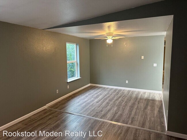 Building Photo - 2 br, 1 bath House - 214 Prescott