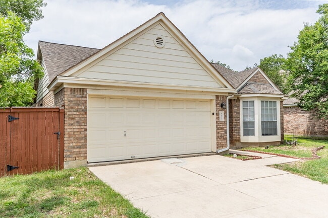 Photo - 6651 Rambling Trail Dr Apartment