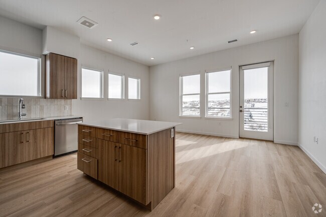 B5 - 2HAB, 2BA - 1.219 ft² - Madison at Canyons, The