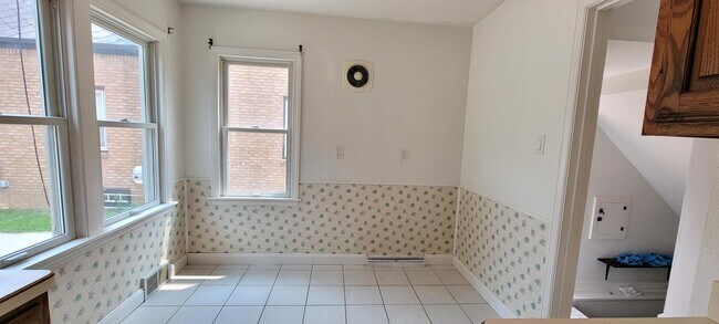 Foto del edificio - 2626 N 73rd St