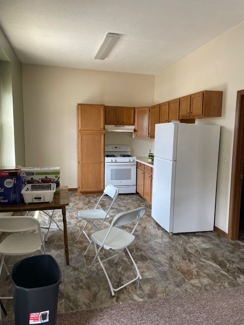 Primary Photo - 26 2nd Ave W