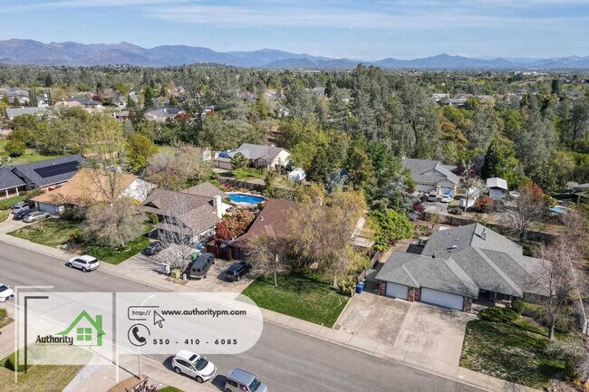 Foto del edificio - 2832 Howard Dr