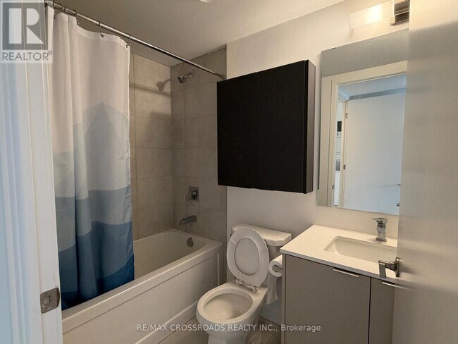 Photo du bâtiment - 8 Tippett Rd