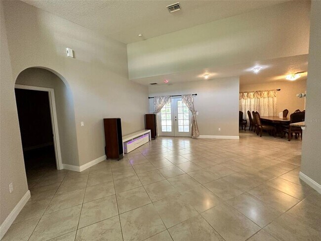 Foto del edificio - 2022 Tigard St