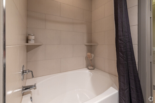 2 BR, 2 BA - Garden Tub - Gables Tanglewood