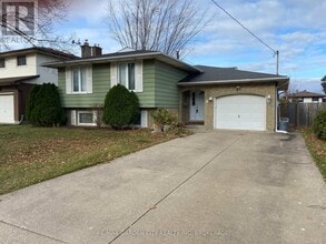 Building Photo - 9 Stonegate Dr