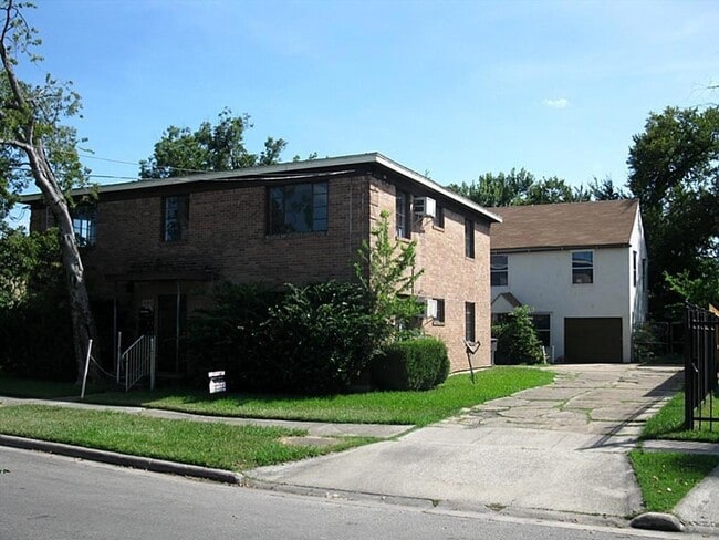Foto del edificio - 5344 Leeland St