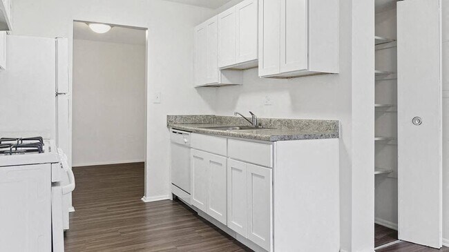 Foto del edificio - Oakfield Apartment Homes