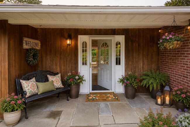 Foto del edificio - 116 Schoolhouse Ln