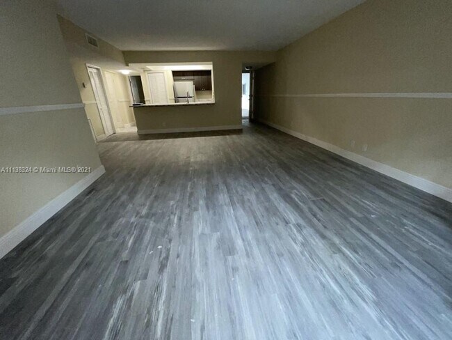 Foto del edificio - 1740 NW 60th Ave