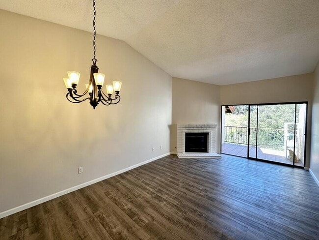 Foto del edificio - 2822 Winthrop Ave
