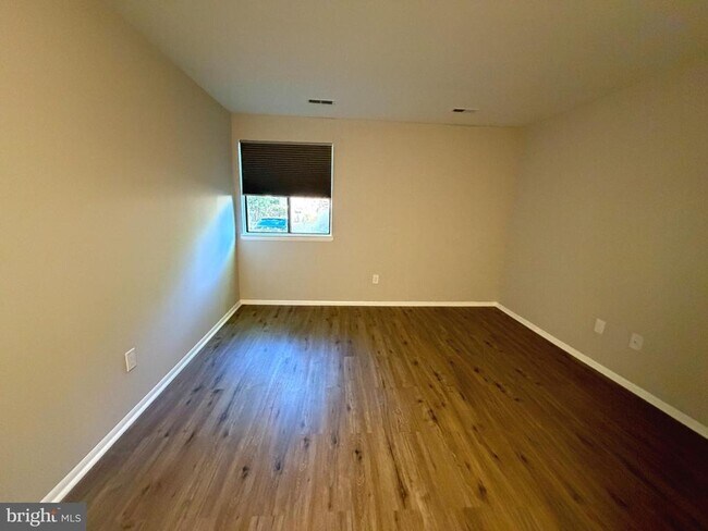 Foto del edificio - 402B Cypress Point Cir