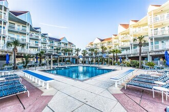 Building Photo - 10811 Termini-San Luis Pass Rd