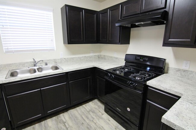 Building Photo - 13014 Bella Vida Ln