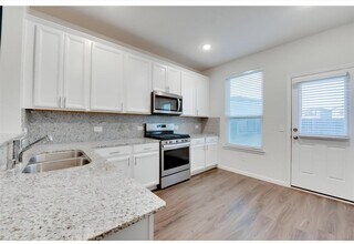 Building Photo - 18130 Alora Springs Trace