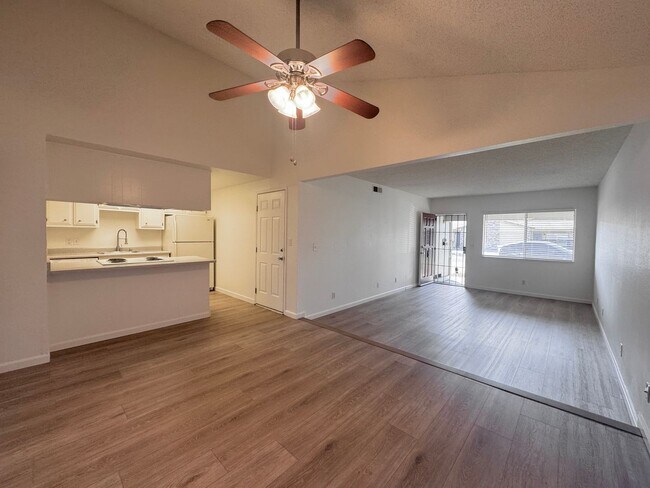 Building Photo - 7031-7033 Peachtree Ave