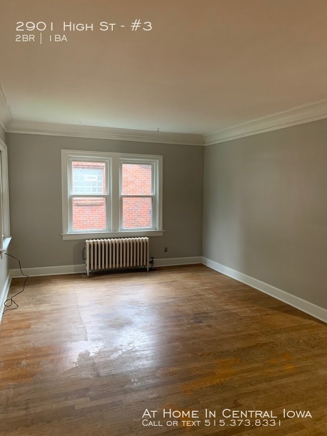 Building Photo - Ingersoll charmer 2br