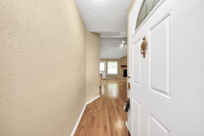 Building Photo - 2614 Cobble Ridge Dr