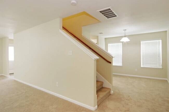Building Photo - 16454 Noble Meadow Ln