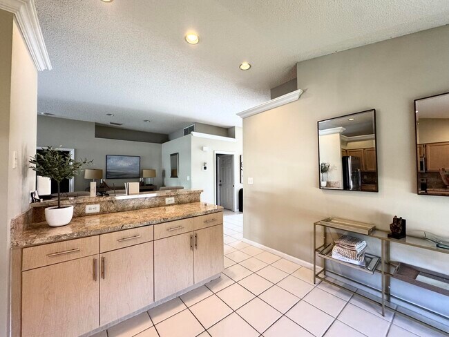 Foto del edificio - 13297 Emerald View Ct