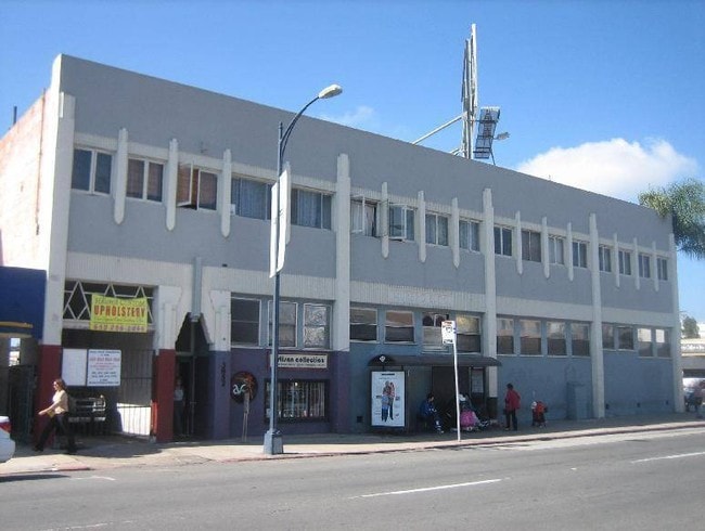 Building Photo - Murbro Building