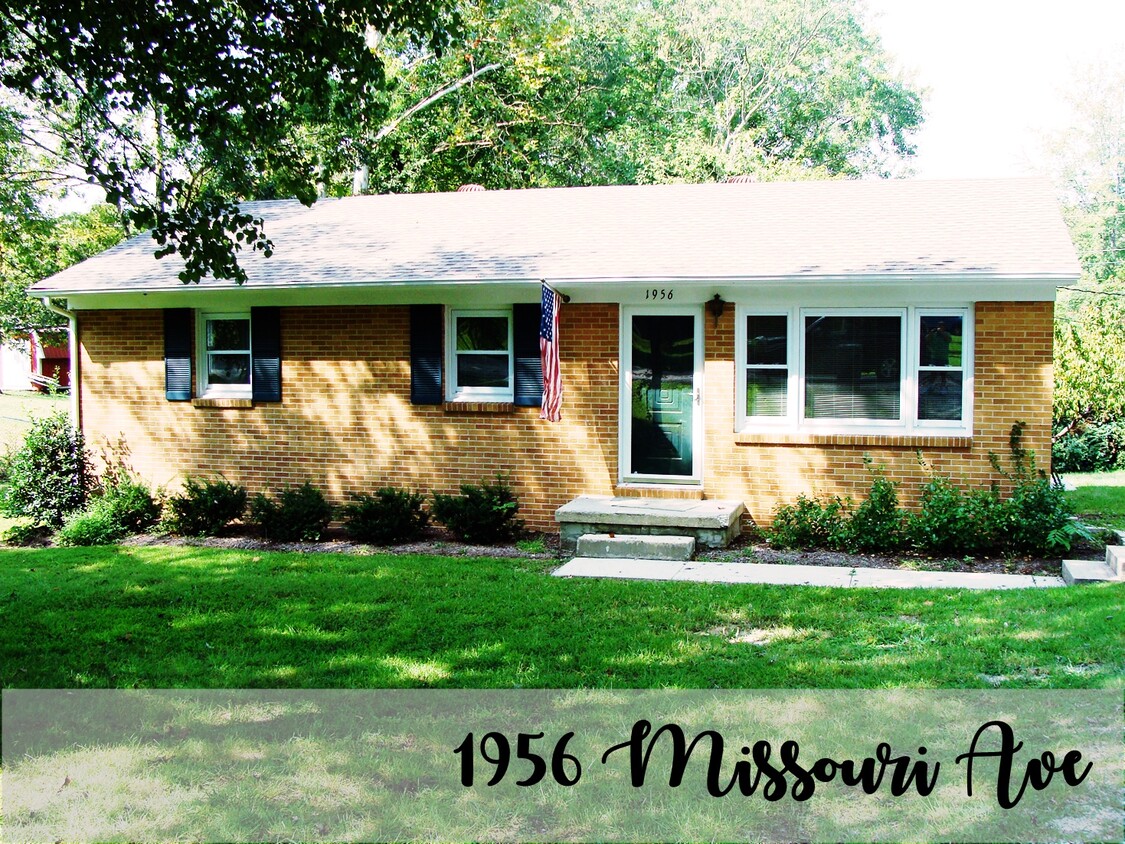 Primary Photo - 1956 Missouri Ave