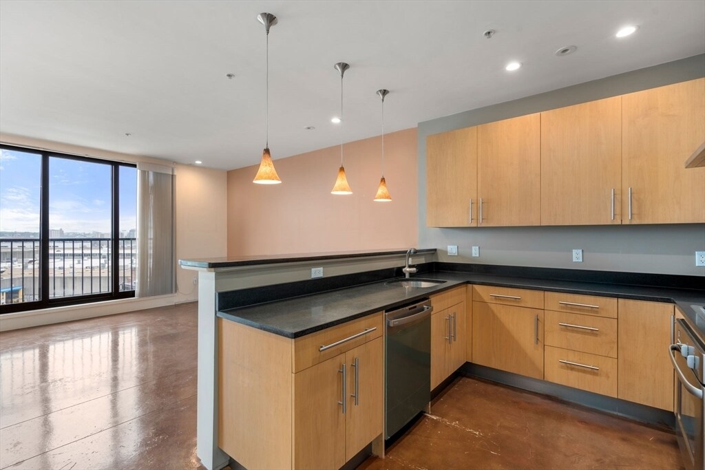 Foto principal - 36 A St