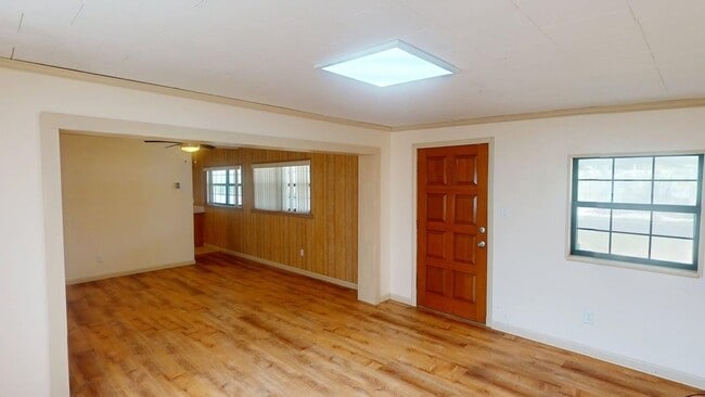 Foto del edificio - 118 Bellamy Cir