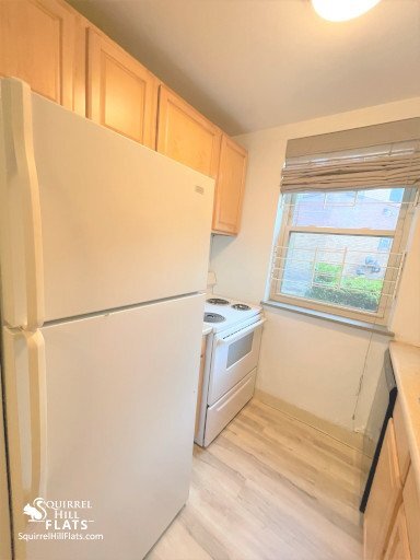 Photo - 5712 Phillips Ave Apartment