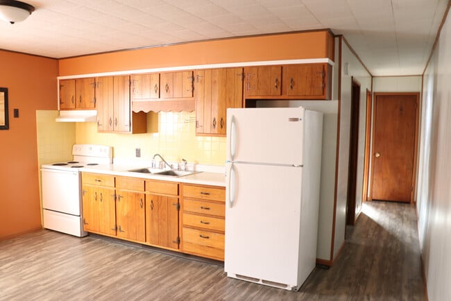 Building Photo - Crawford Ave Apartments