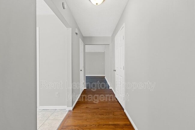 Building Photo - 157 Barren River Blvd