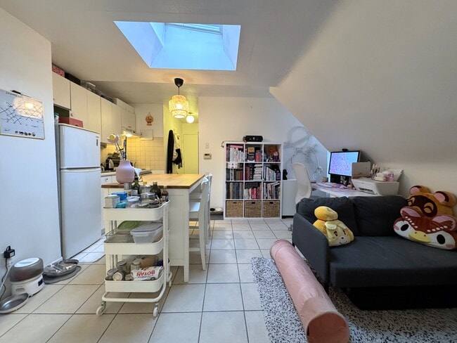 Building Photo - 198 Dunn Ave