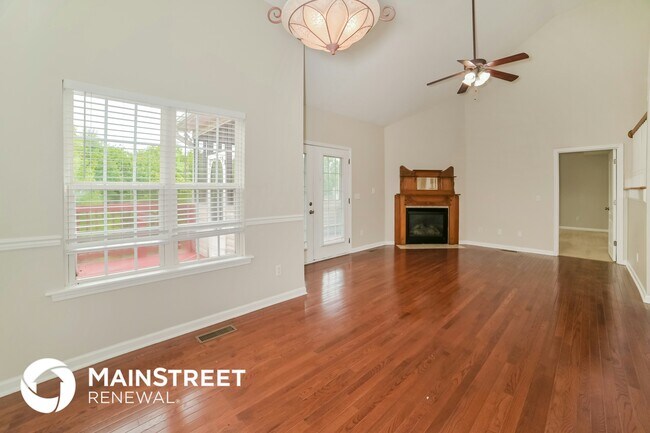 Building Photo - 7736 Gilmore Ln