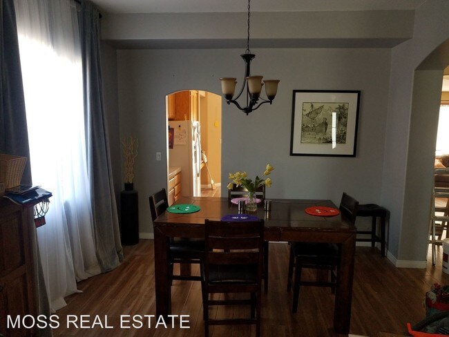 Building Photo - 10218 Clearwater Falls Ct
