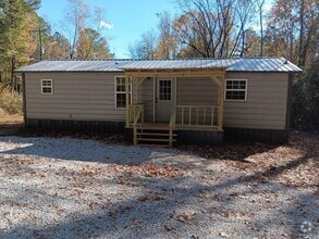 Building Photo - 10827 MS-15