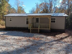 Building Photo - 10827 MS-15