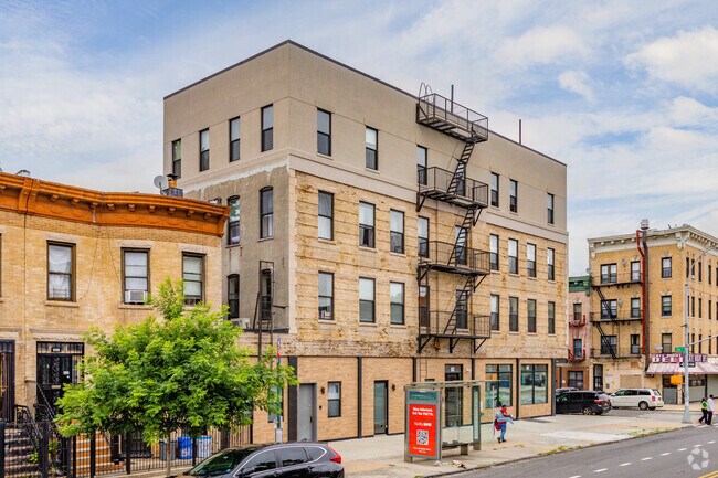 Building Photo - 1259 Saint Johns Pl