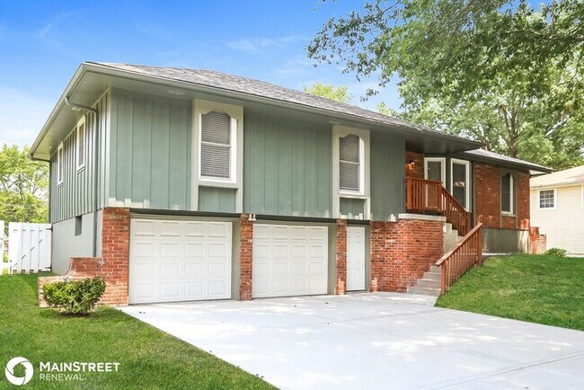 Building Photo - 409 NW MEADOWVIEW DR, BLUE SPRINGS, MO 64014